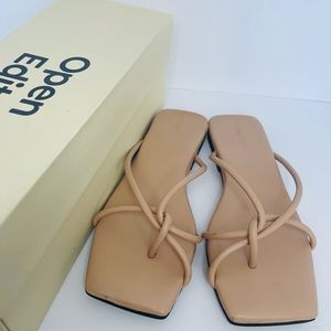 Nordstrom | Odin Beige Flip Flop | Size 5M